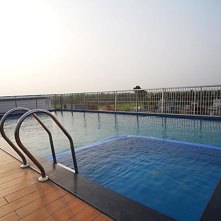 Blue Waves Hotel Tajpur Экстерьер фото